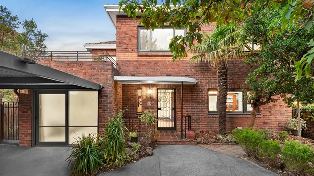 117 Warrigal Road, Surrey Hills VIC 3127