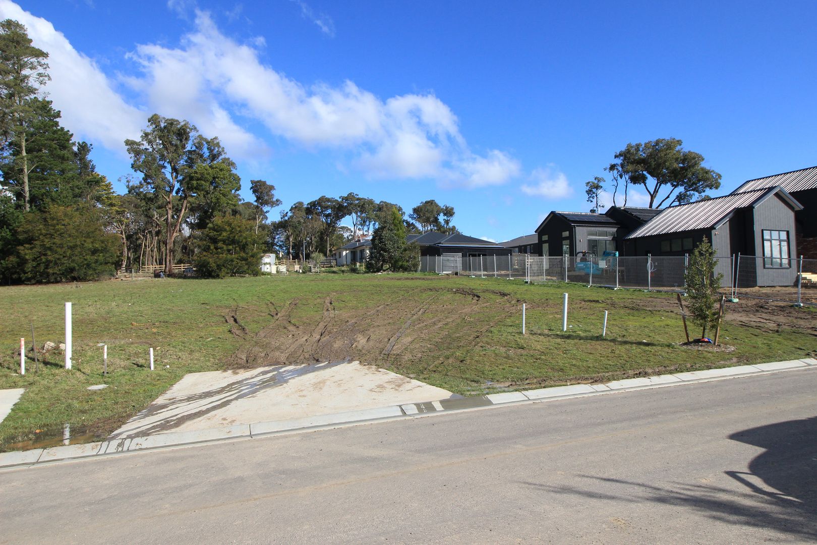 2 Dianella Court, Woodend VIC 3442, Image 2
