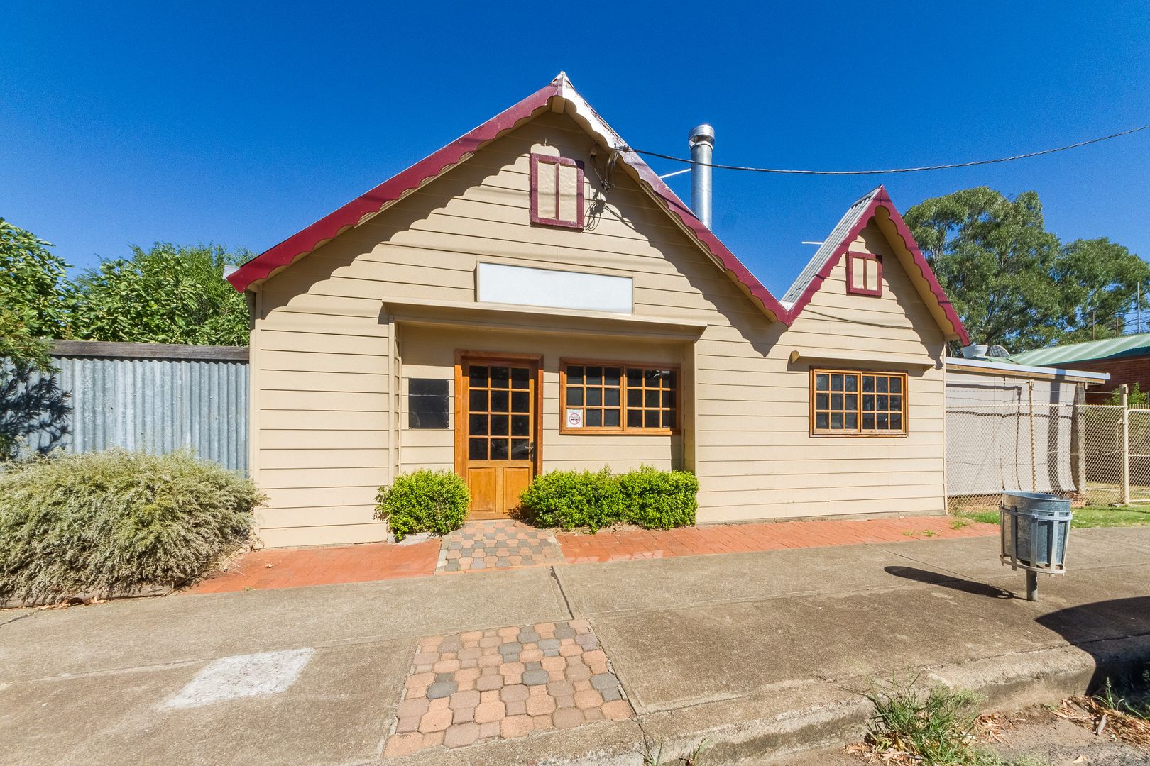 11 Ryall Street, Canowindra NSW 2804 House For Sale Domain