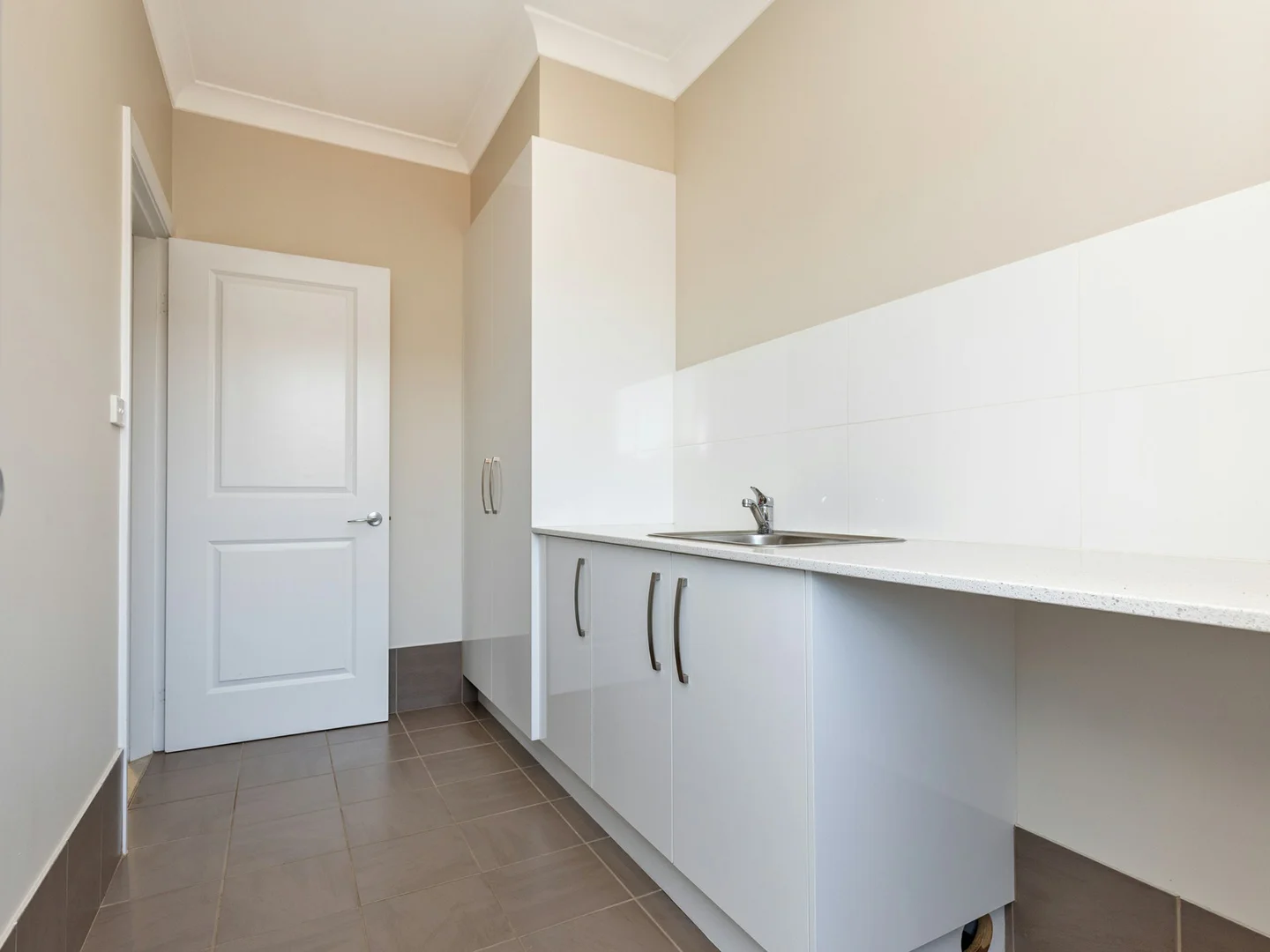 Additional image 10 of 2a Bishop Kennedy Close, Oxley Vale NSW 2340