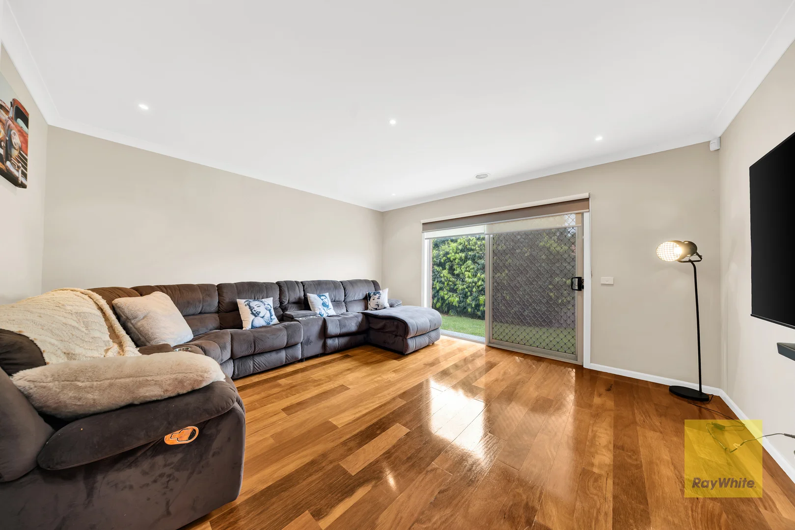 Additional image 19 of 3 Rosyth Court, Deer Park VIC 3023