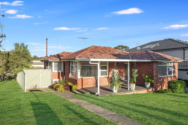 Picture of 29 Surrey Avenue, GEORGES HALL NSW 2198