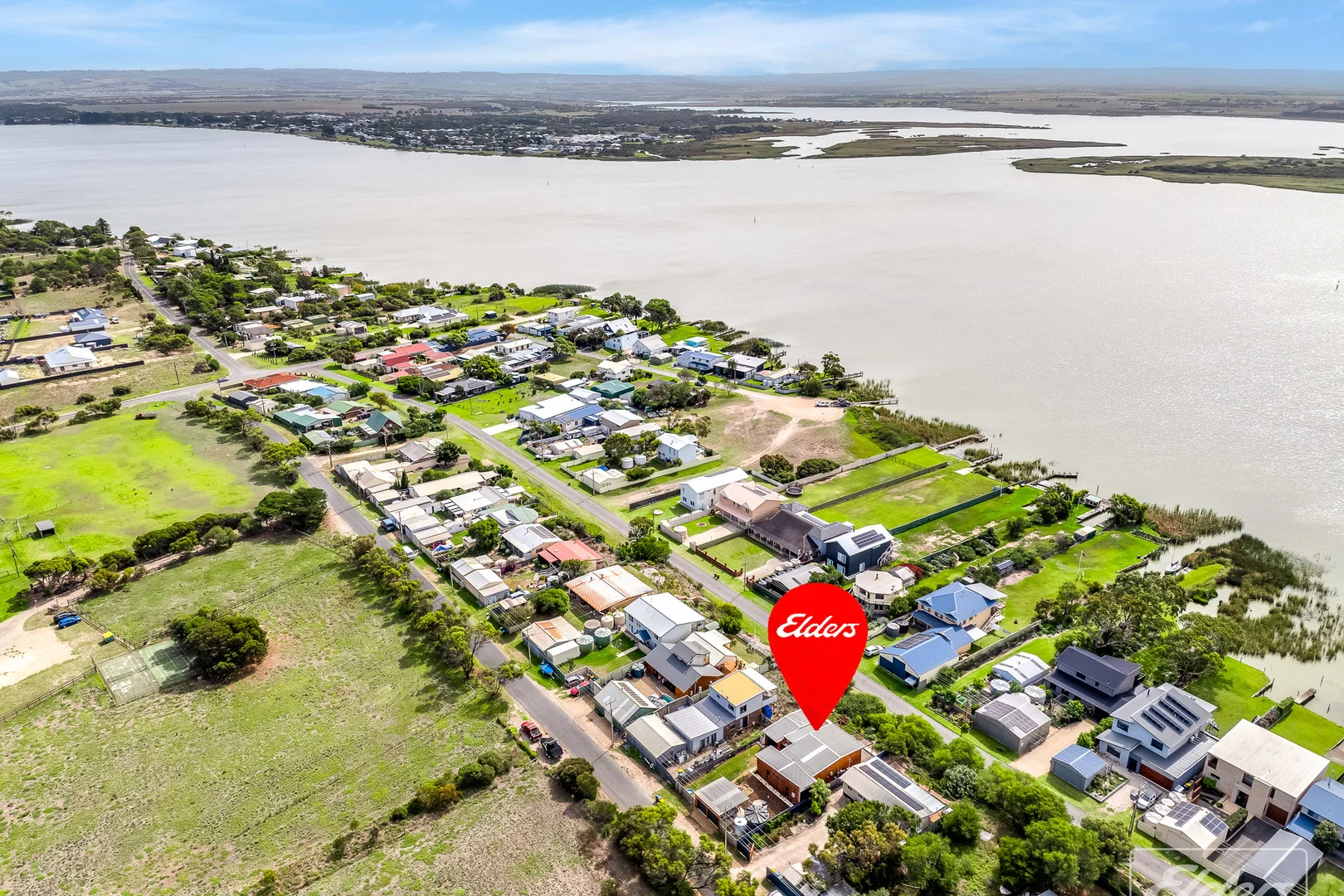 Additional image 3 of 38 Sidney Parade, Hindmarsh Island SA 5214