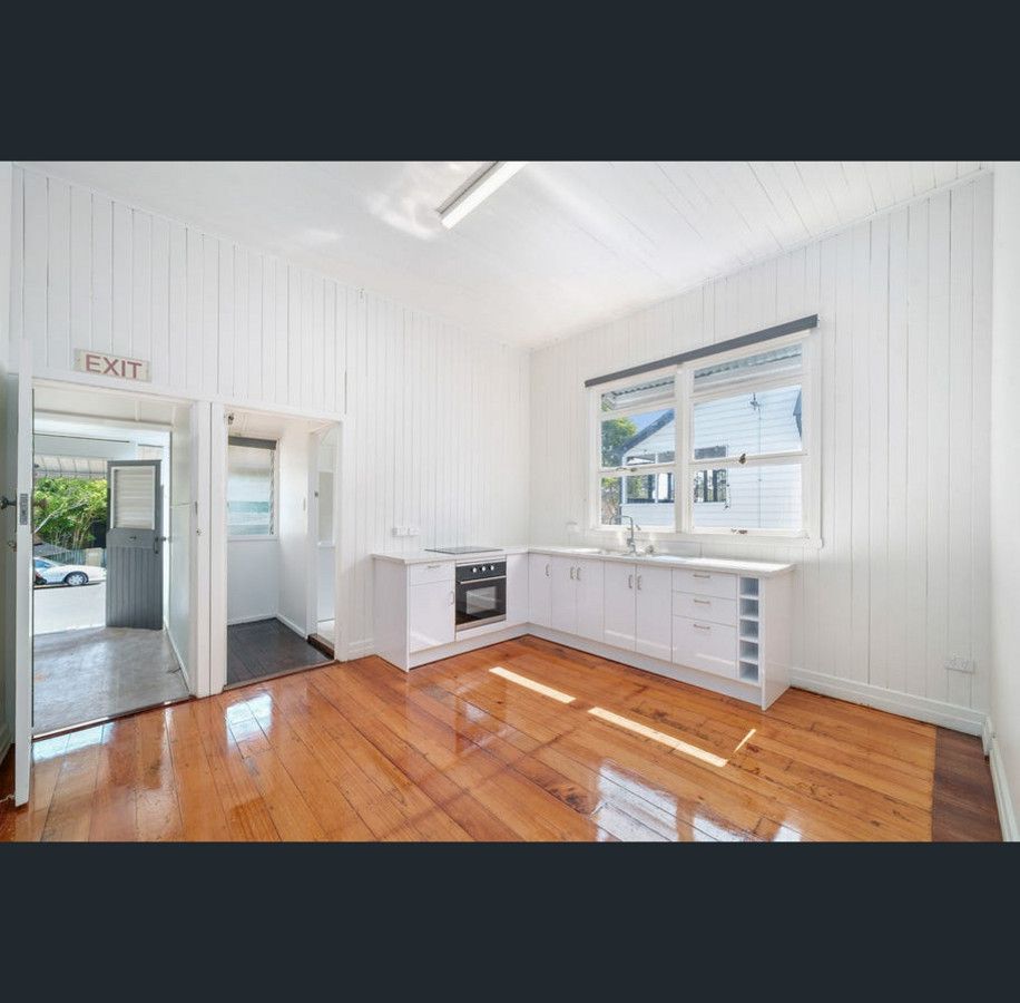 1/17 Fourth Avenue, Sandgate QLD 4017 Apartment For Rent 350 Domain