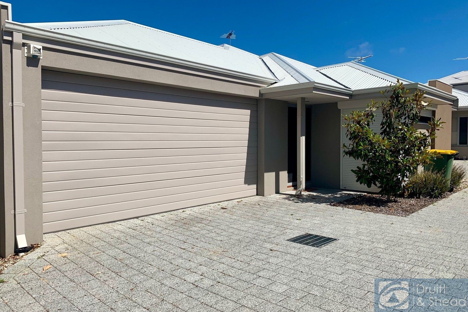 3 bedrooms Villa in 96B Birdwood Street INNALOO WA, 6018