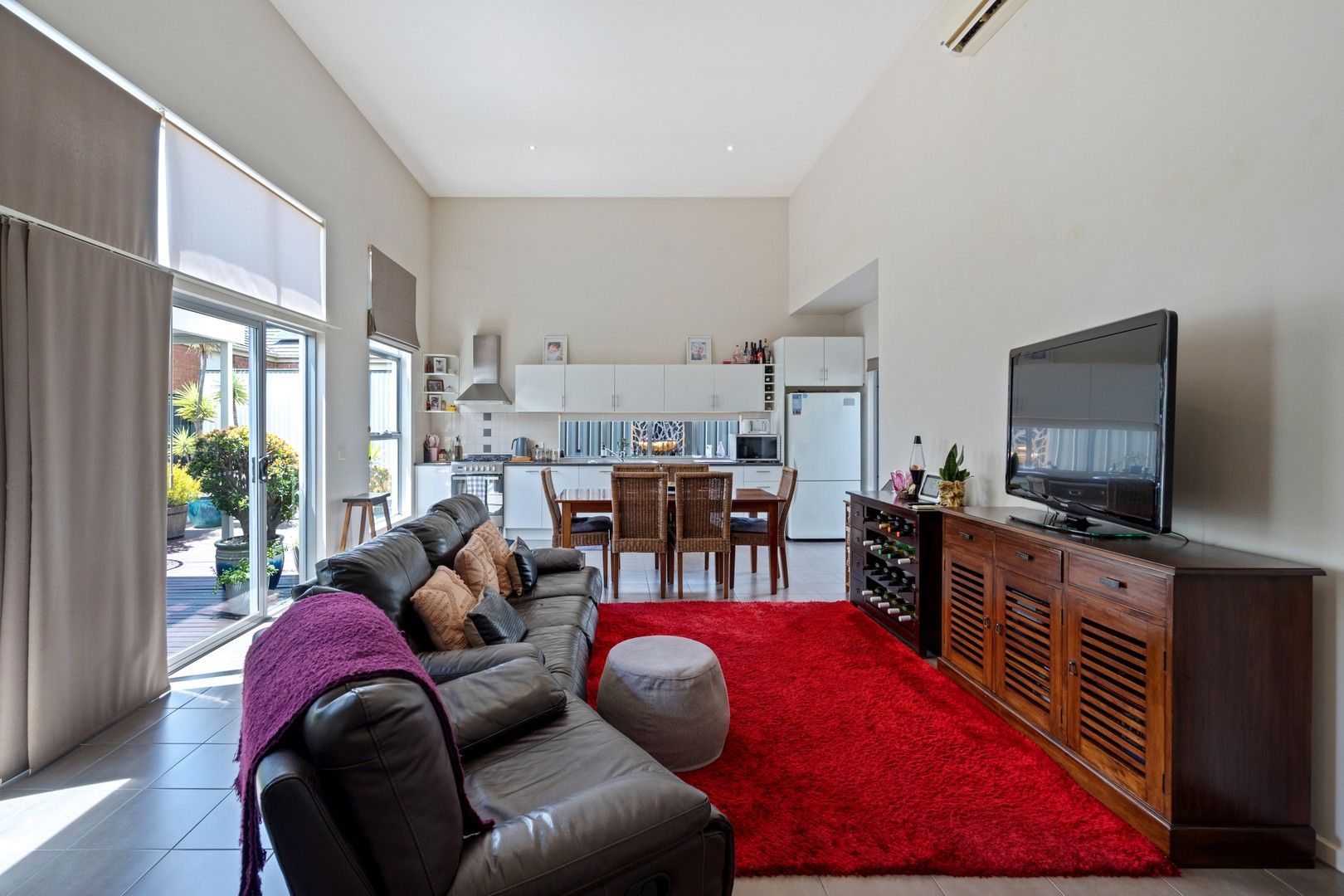 4 Bird Close, Craigieburn VIC 3064, Image 1