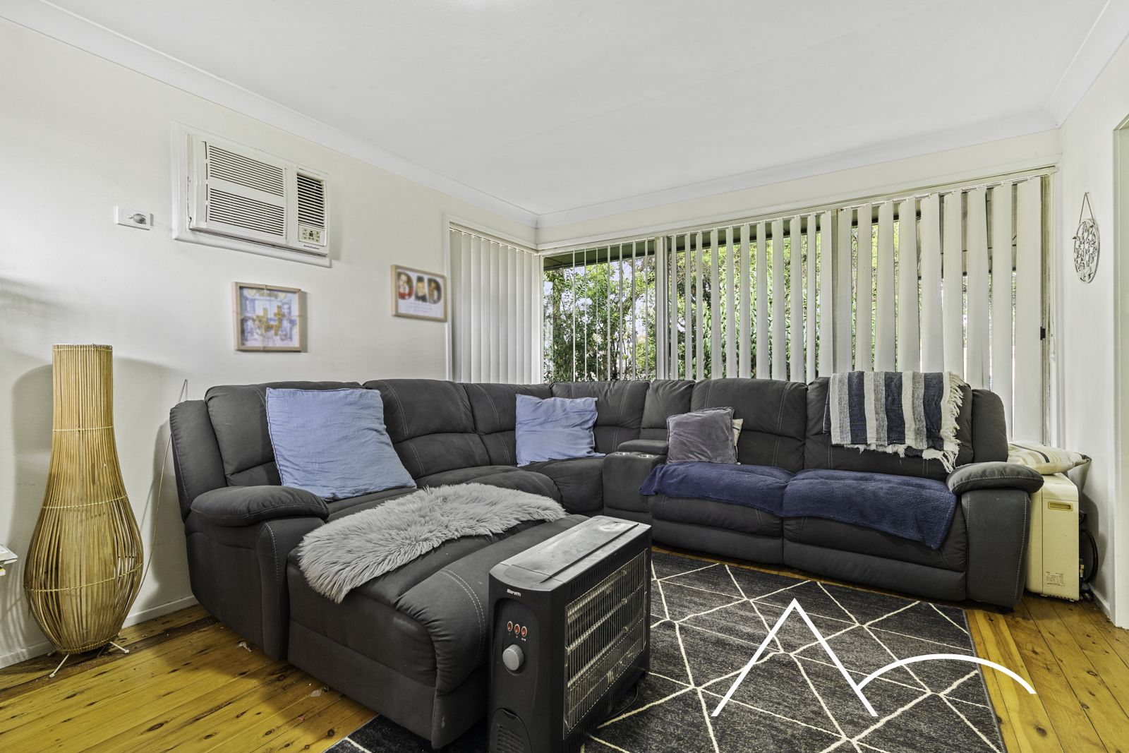 24 Carrington Circuit, Leumeah NSW 2560, Image 2