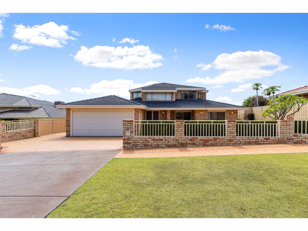 6 bedrooms House in 11 Ross Road KARDINYA WA, 6163
