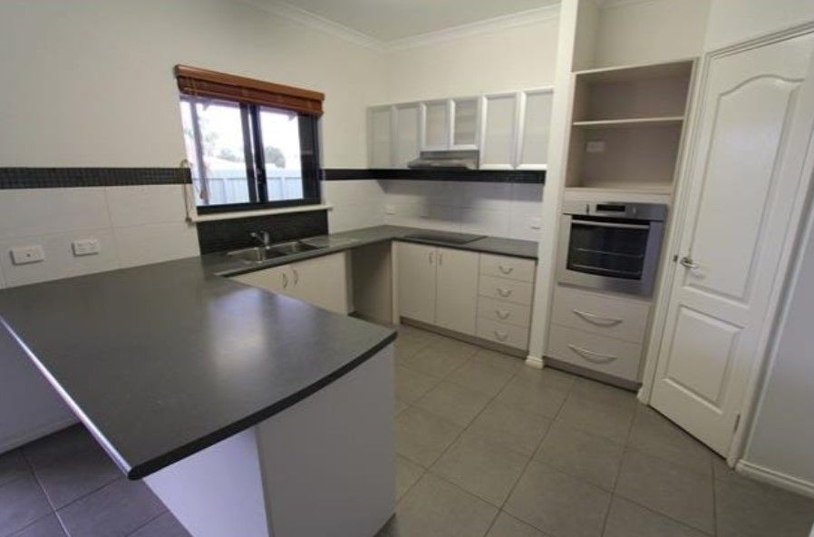 4 bedrooms House in 13A Corboys Place SOUTH HEDLAND WA, 6722