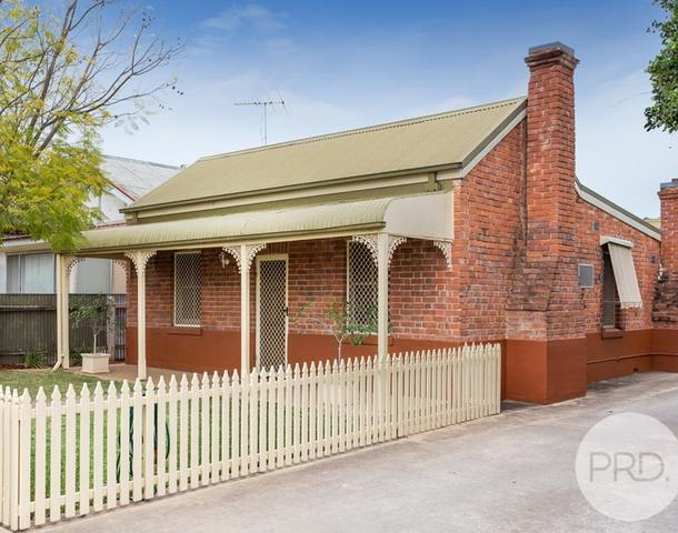 1/18 Darlow Street, Wagga Wagga NSW 2650