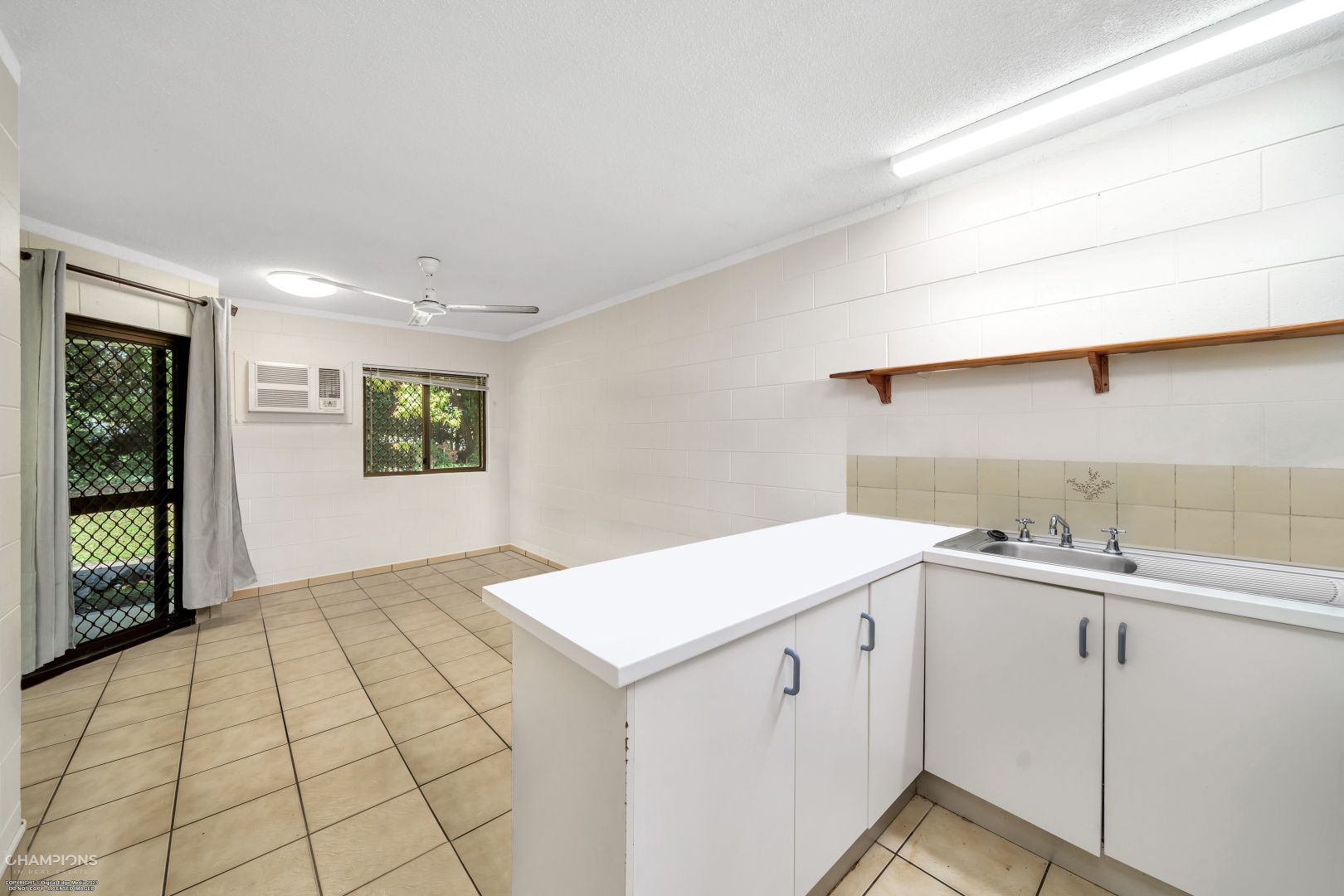 4/40-42 Moody Street, Manoora QLD 4870, Image 2