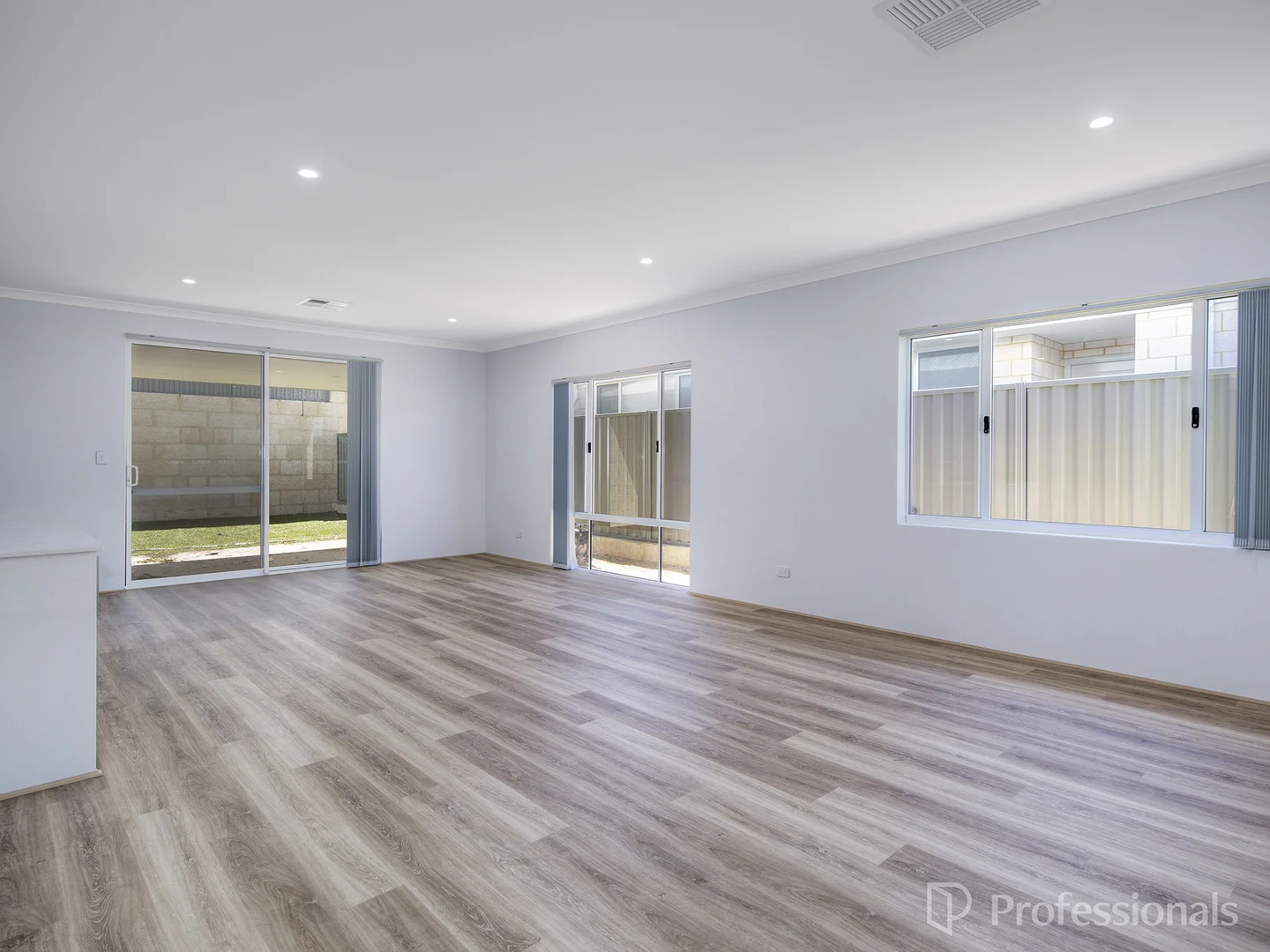 Additional image 10 of 26 Robbins Grove, Eglinton WA 6034