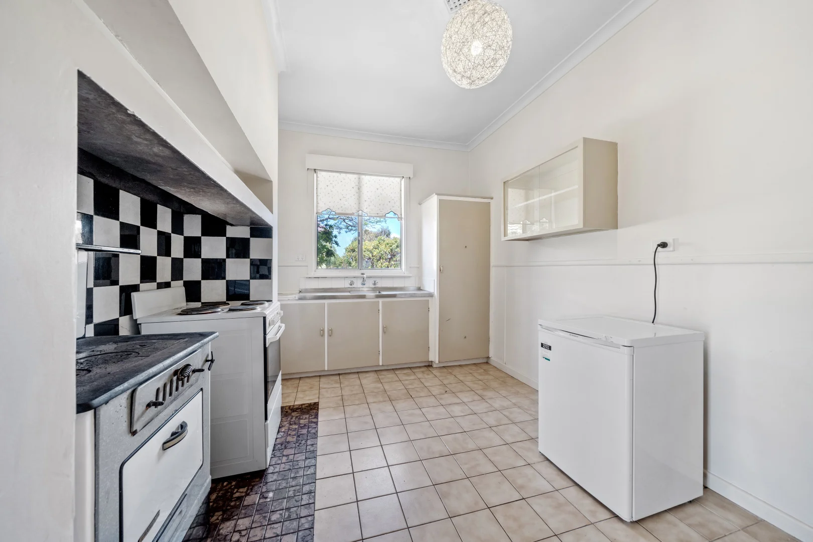 Additional image 6 of 8 Plummer St, East Victoria Park WA 6101