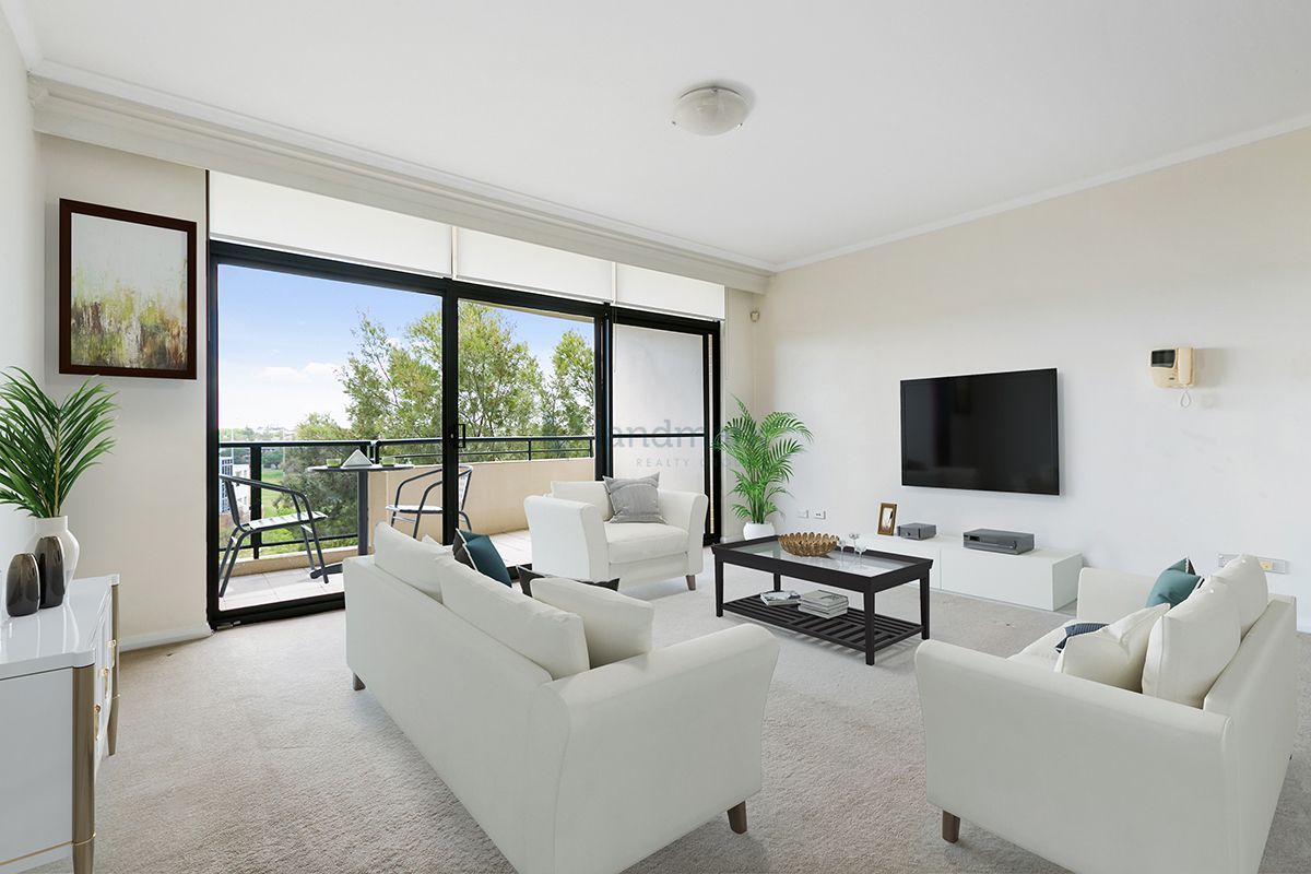 146/2  Dolphin Close, Chiswick NSW 2046, Image 0