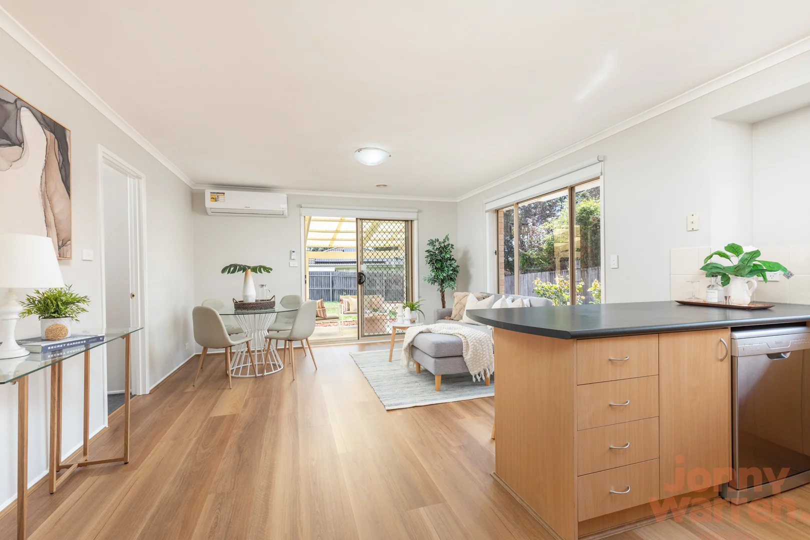 Additional image 11 of 49 Sunshine Loop, Dunlop ACT 2615