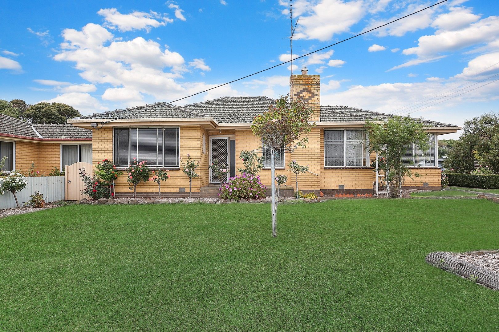 27 Clarke Street, Cobden VIC 3266, Image 0