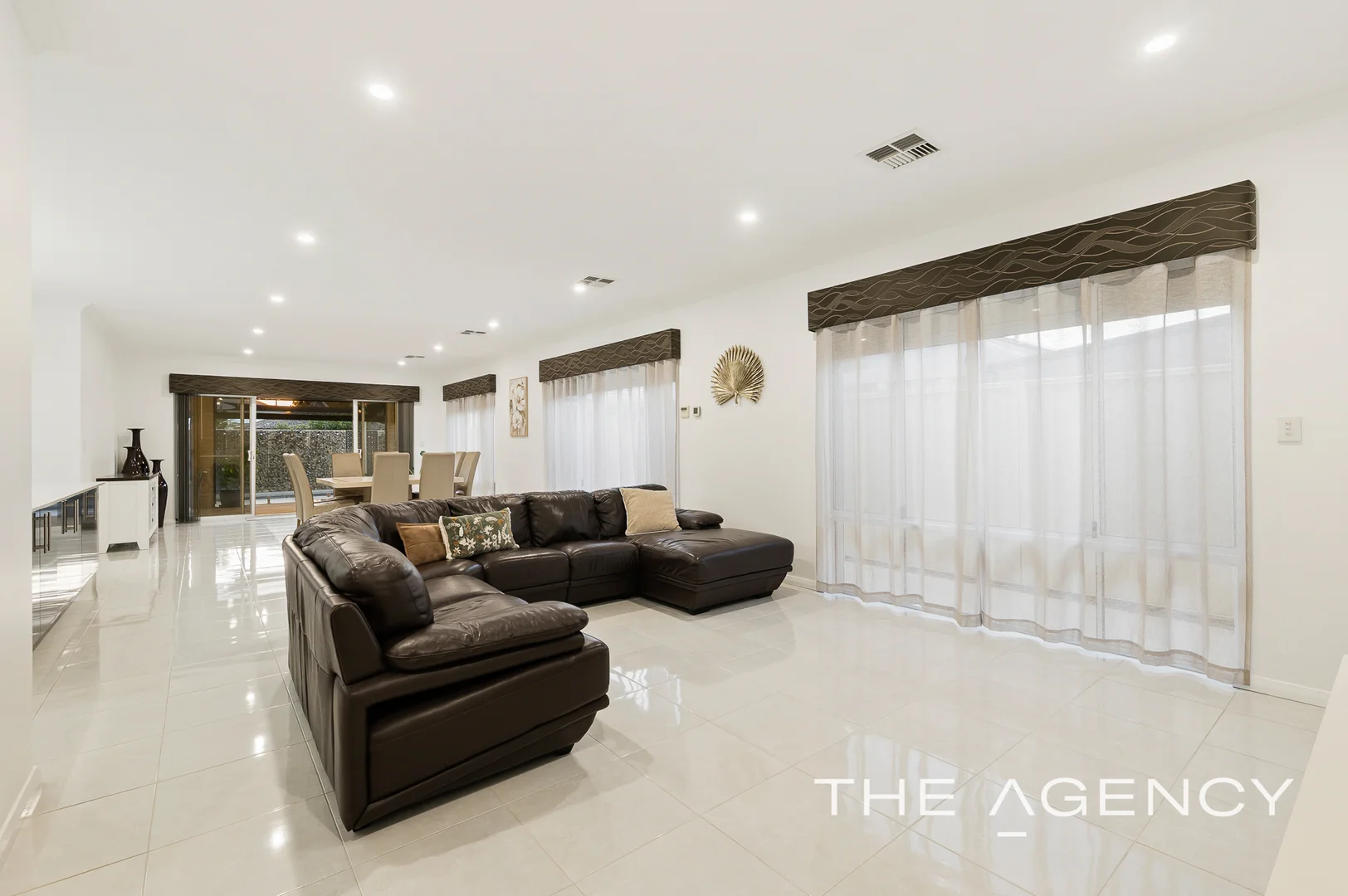 Additional image 11 of 4 Riverina Parade, Lake Coogee WA 6166