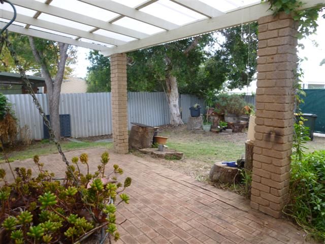2 bedrooms House in 284 Hamersley Road SUBIACO WA, 6008