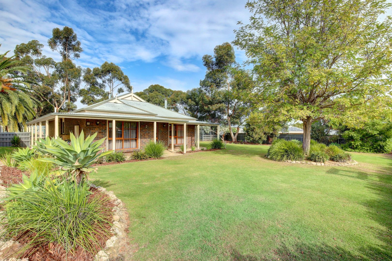 2 Diamantina Court, Riverglades SA 5253