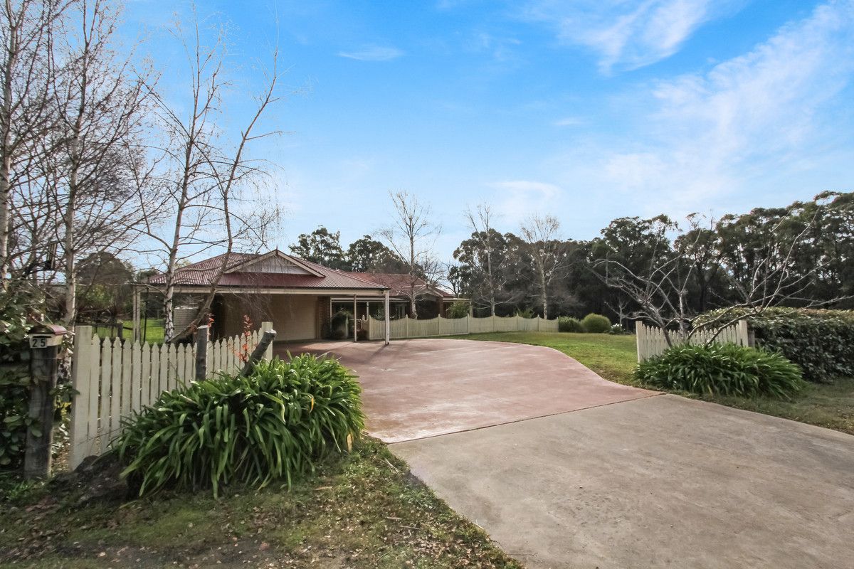 25 Golf Links Drive, Mirboo North VIC 3871, Image 0