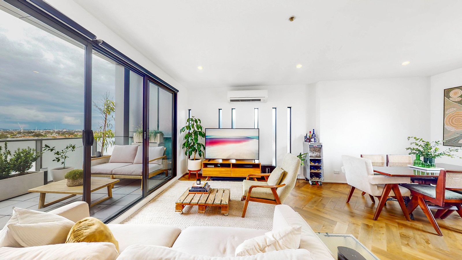 2 bedrooms Apartment / Unit / Flat in 909/601 Sydney Road BRUNSWICK VIC, 3056