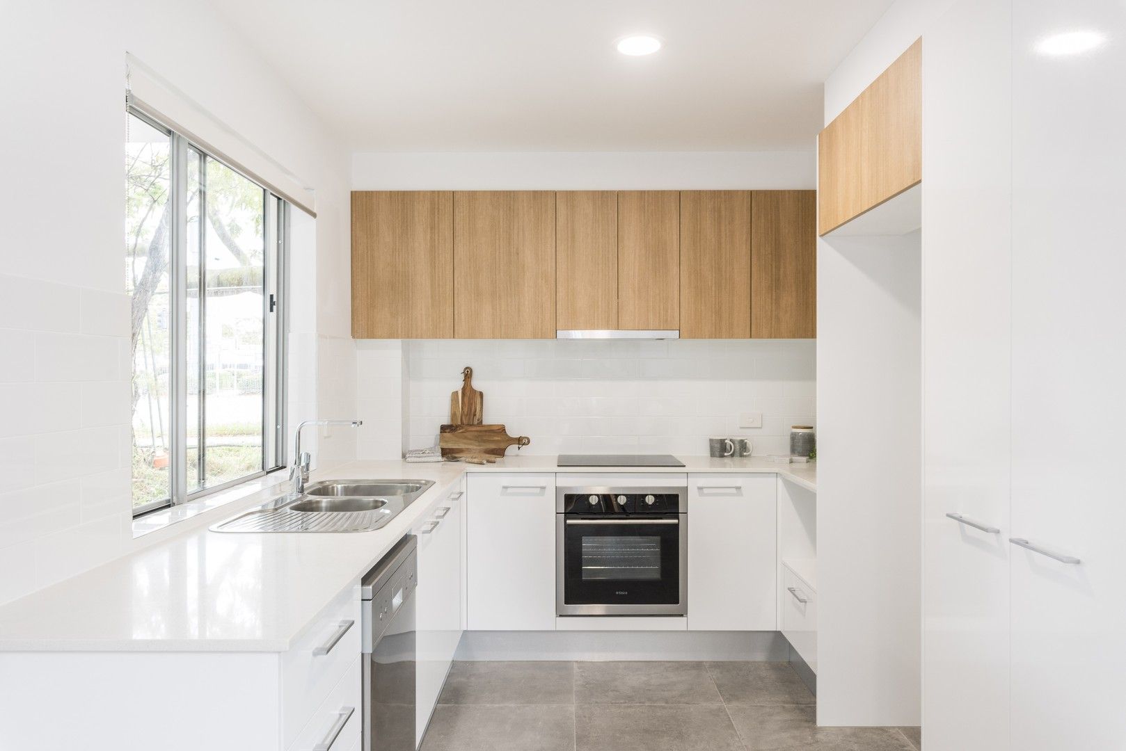 2 bedrooms Apartment / Unit / Flat in 2/159 Birkdale Road, BIRKDALE QLD, 4159