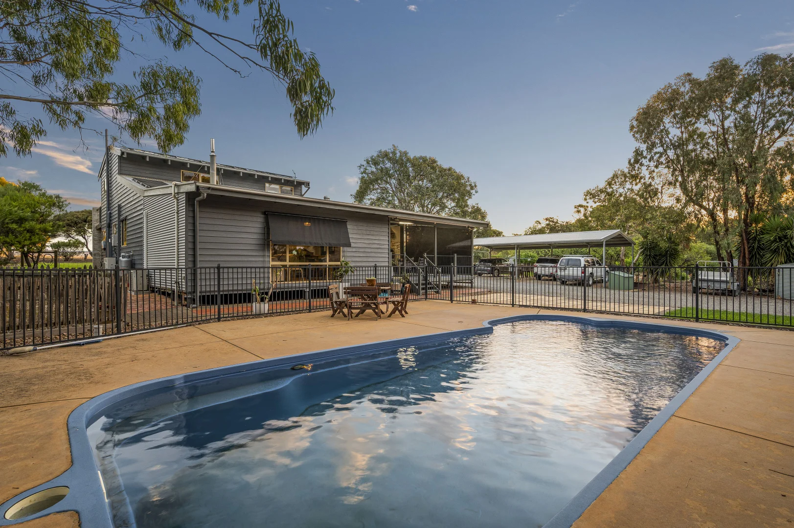 Additional image 27 of 54 Naroo Tarn, Tatachilla SA 5171