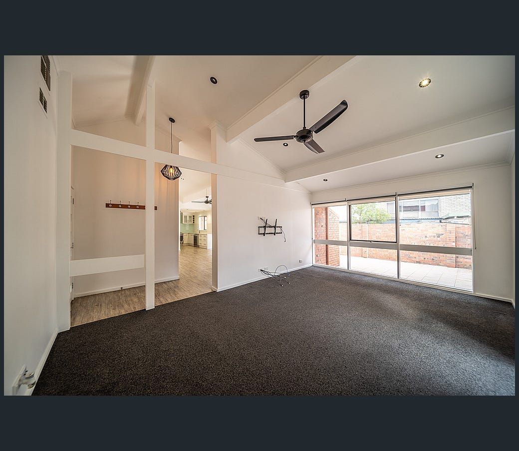 103 Aspinall Street, Golden Square VIC 3555, Image 2