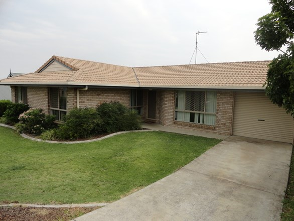 11 Dyson Drive, Darling Heights QLD 4350