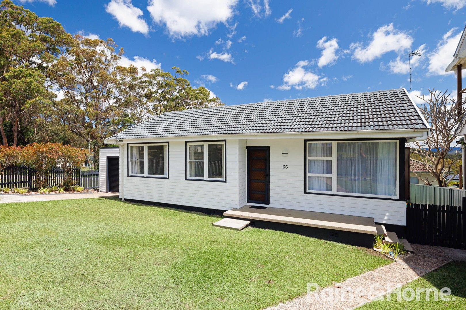 66 Violet Town Road, Tingira Heights NSW 2290, Image 0