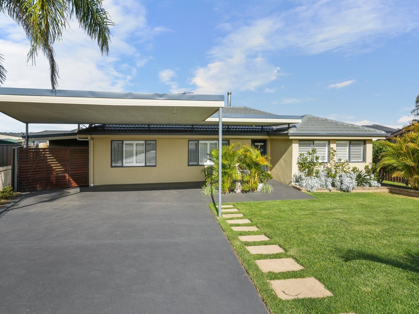 10 Leven Pl, St Andrews NSW 2566, Image 0