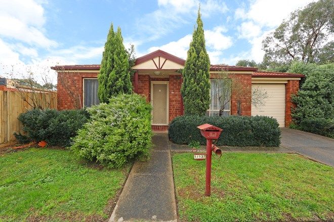 Picture of 1/137 Waradgery Drive, ROWVILLE VIC 3178