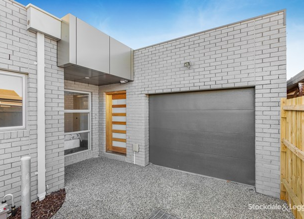 4/64 Grieve Parade, Altona VIC 3018