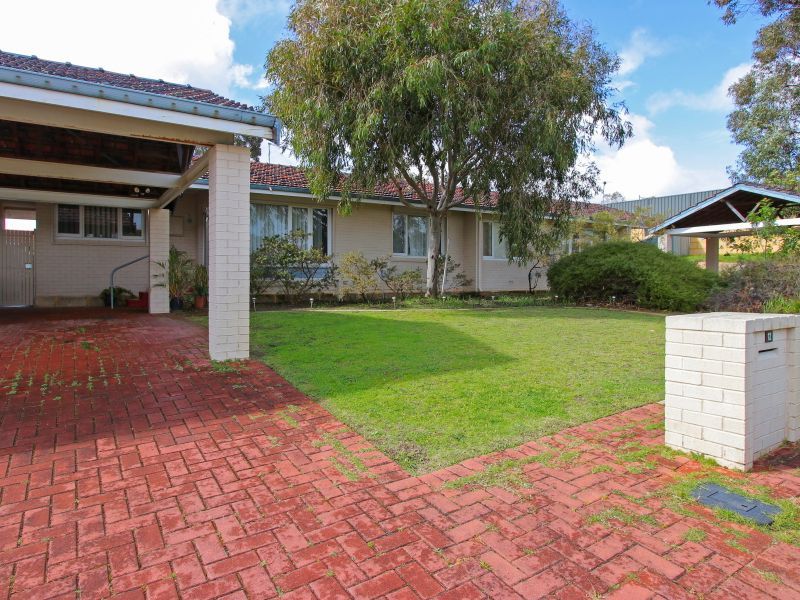 12 Harford Way, Girrawheen WA 6064