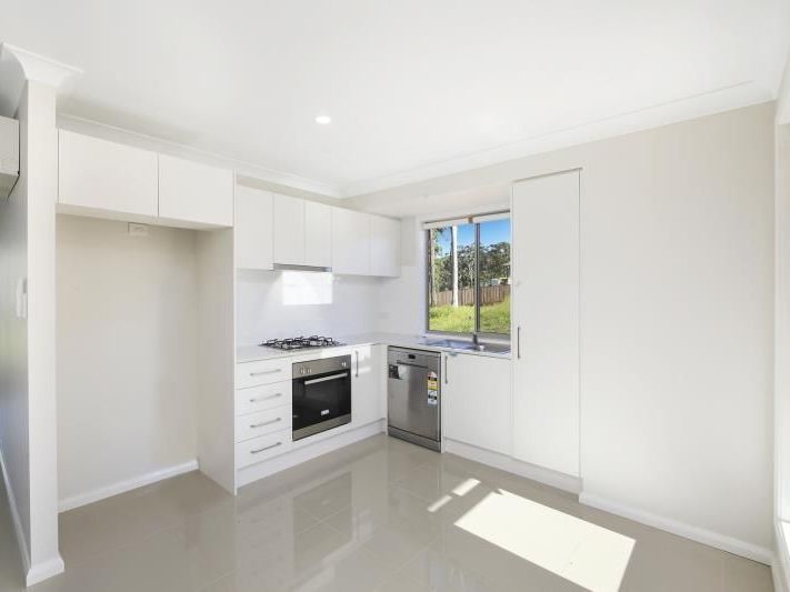 2 bedrooms Semi-Detached in 7A Paris Lane PORT MACQUARIE NSW, 2444