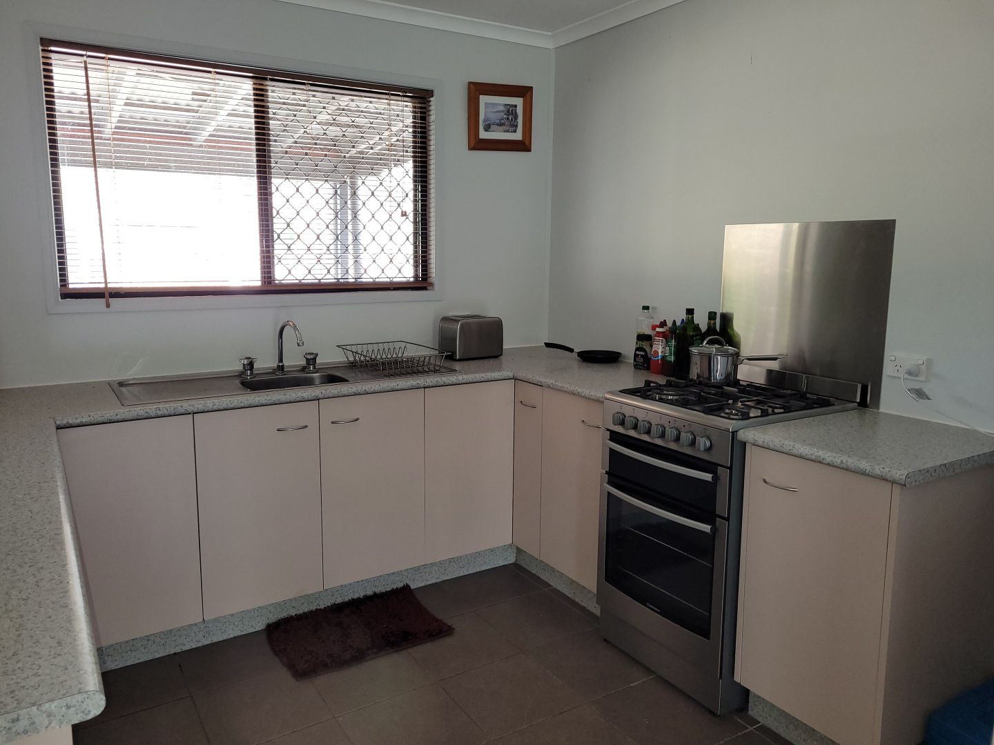 32 COMMODORE DVE, South Bingera QLD 4670, Image 2