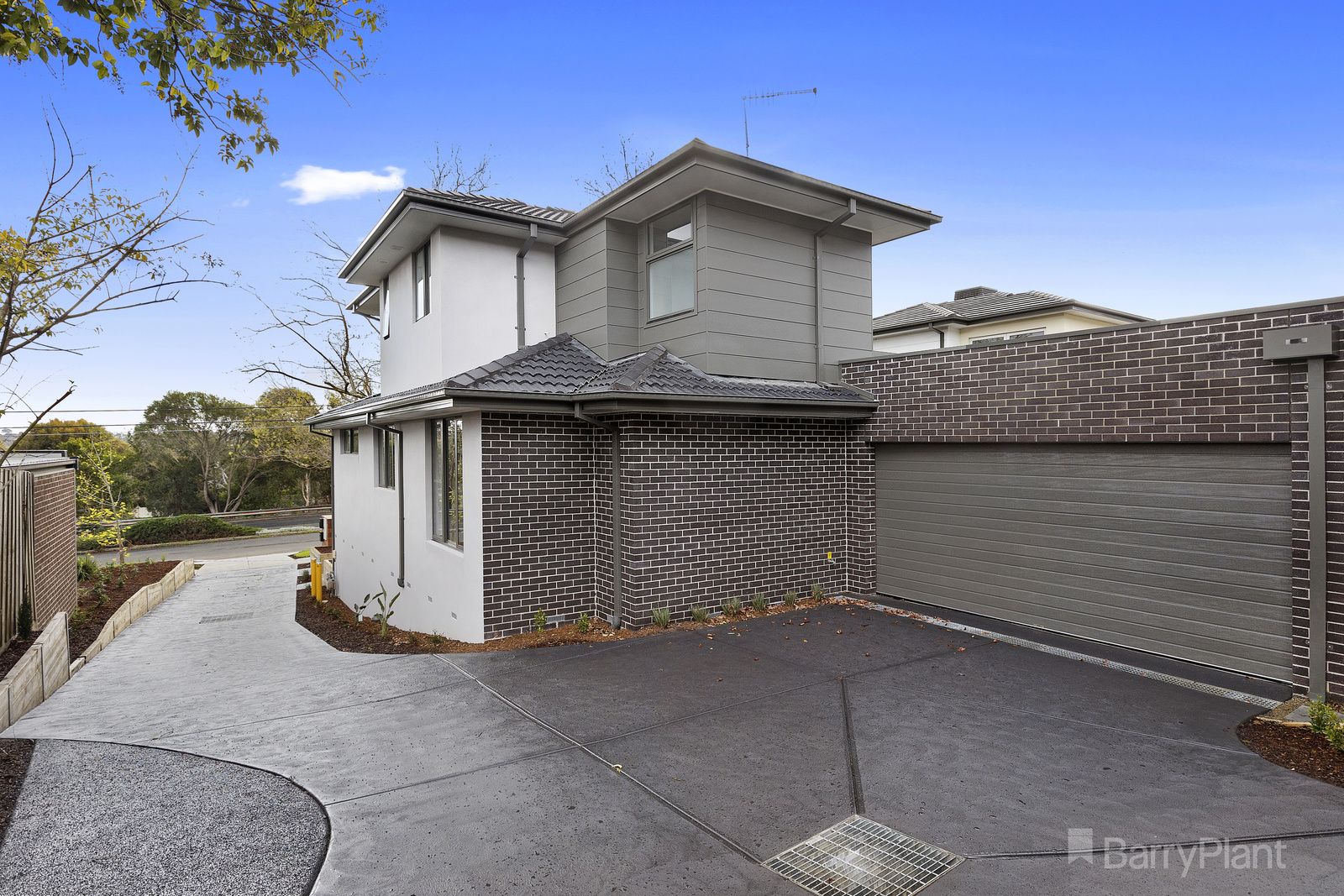 3 bedrooms Townhouse in 170 Mount Dandenong Road RINGWOOD EAST VIC, 3135