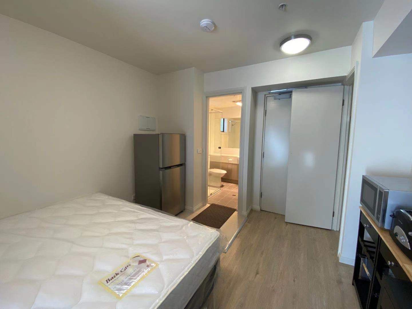 B24/15 Grantham Street, Brunswick West VIC 3055 Apartment For Rent