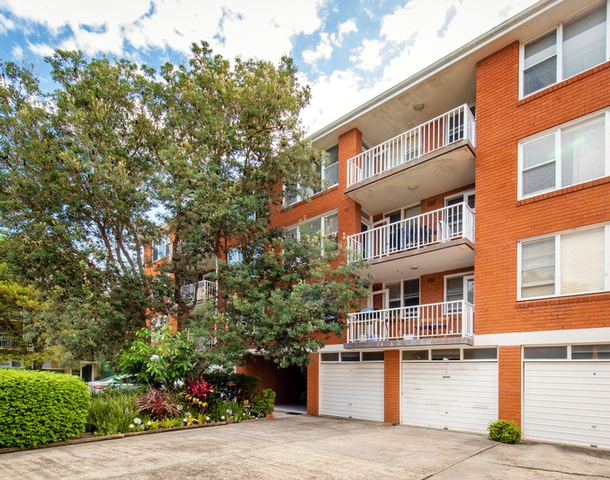 4/4 Kempsey Close, Dee Why NSW 2099