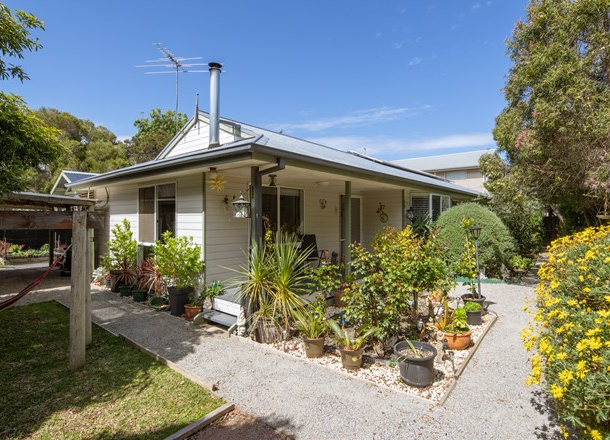 3-5 Sunderland Bay Road, Surf Beach VIC 3922