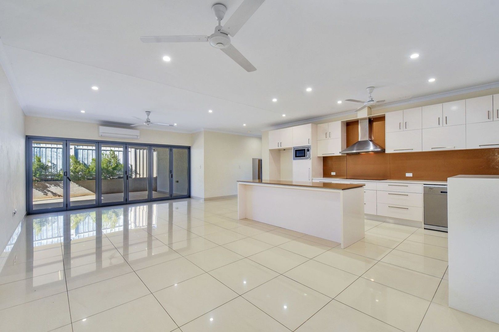 2/16 Gakkingga Street, Lyons NT 0810, Image 0