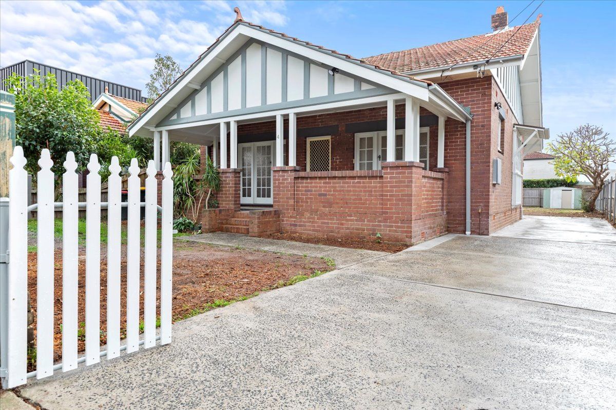 4 Russell Street, Russell Lea NSW 2046, Image 0
