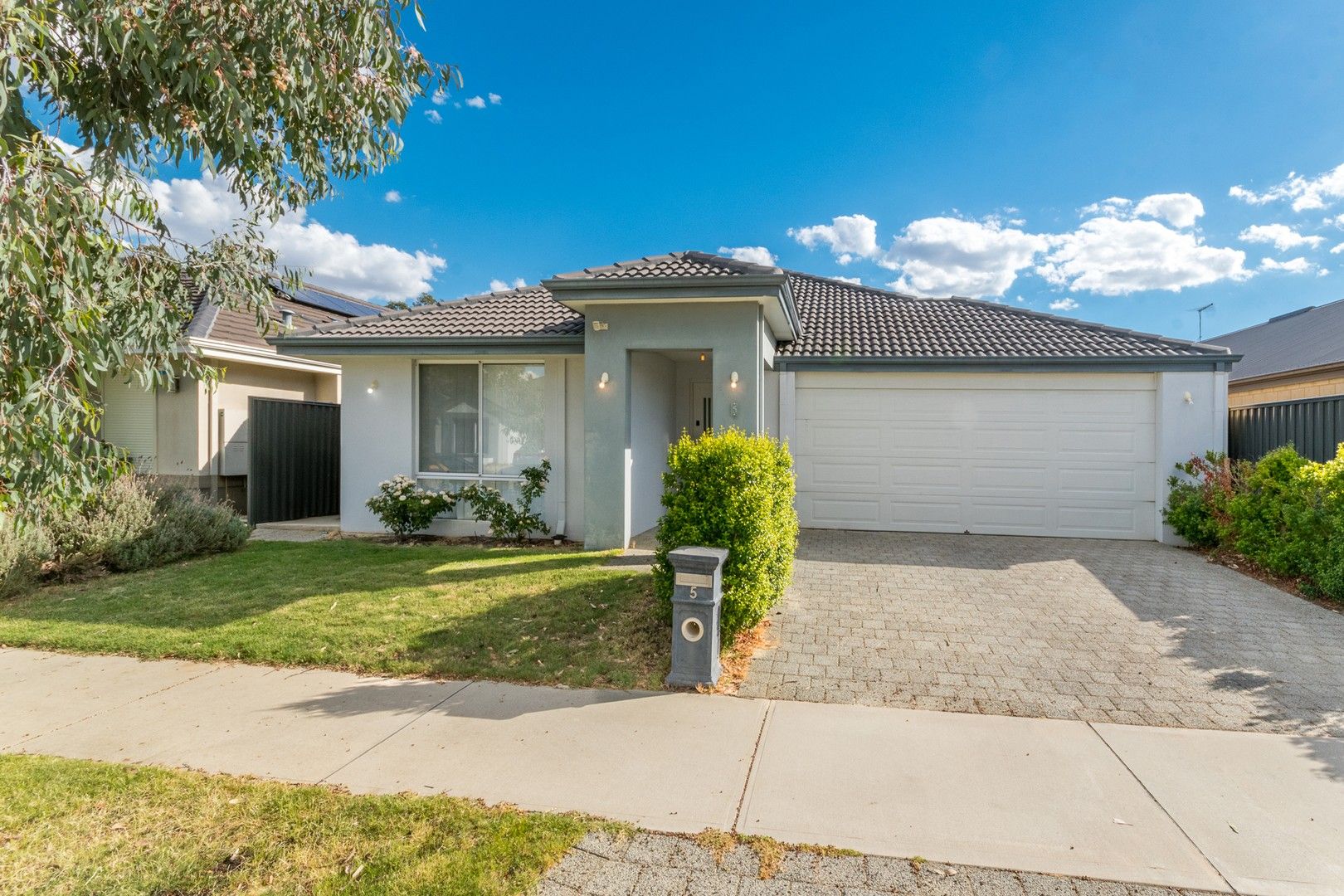 5 Webb Loop, Haynes WA 6112, Image 0