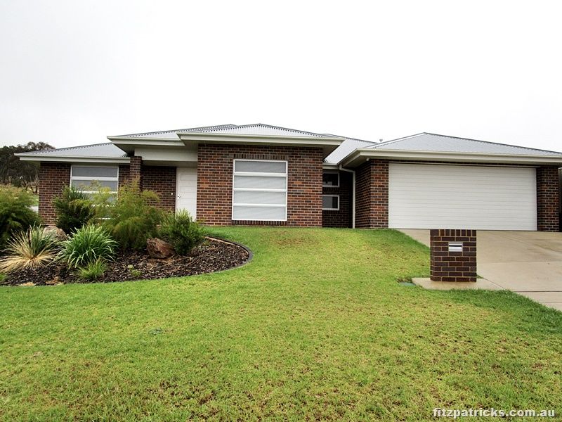 1 Glenrock Close, Bourkelands NSW 2650, Image 0