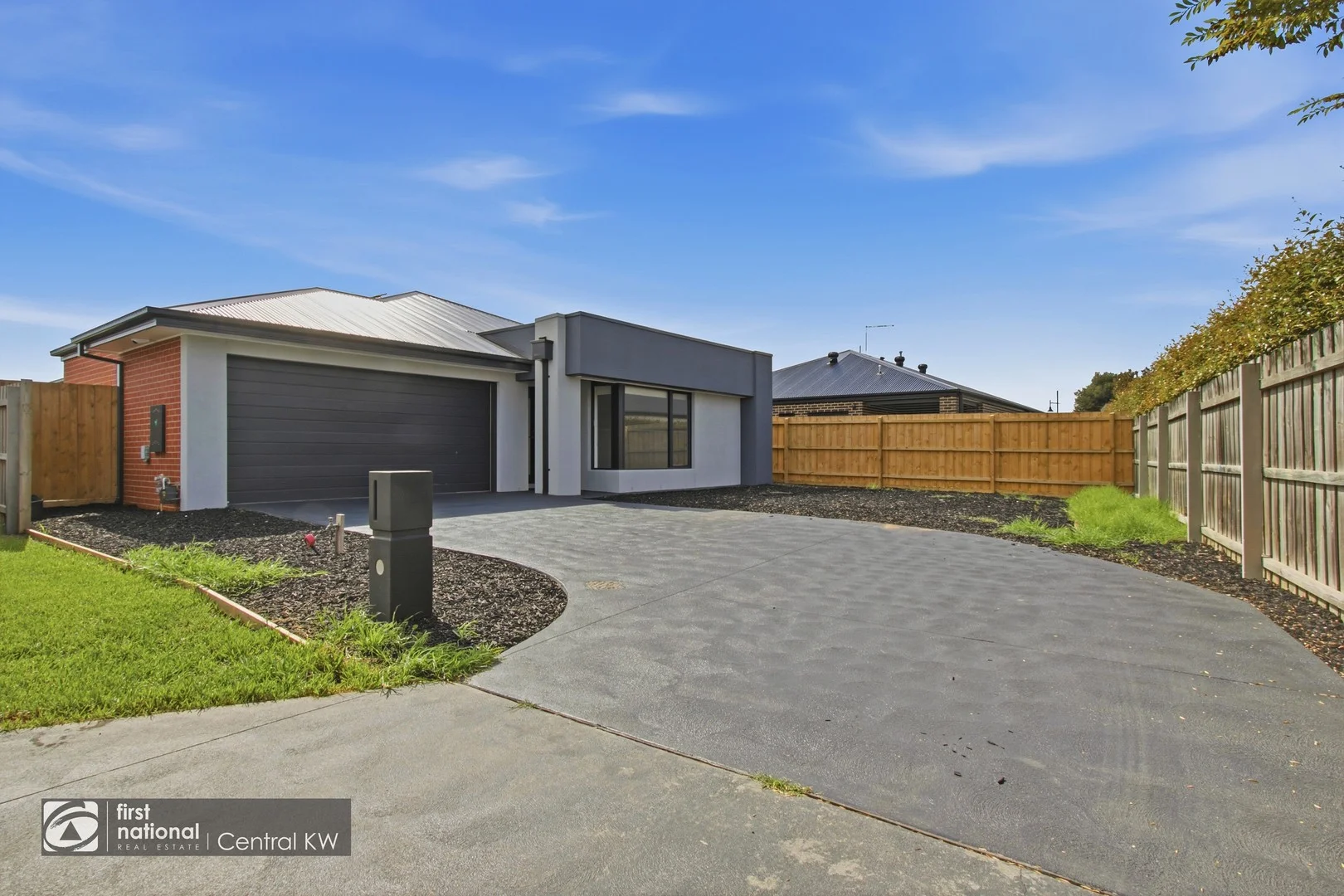 Primary image of Unit 4/10 Swinburne Crescent, Traralgon VIC 3844