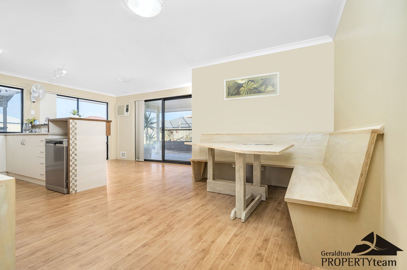 2 Lifford Street, Utakarra WA 6530, Image 2