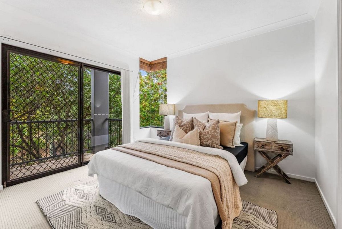 2 bedrooms Apartment / Unit / Flat in 5/124 Sydney Street NEW FARM QLD, 4005