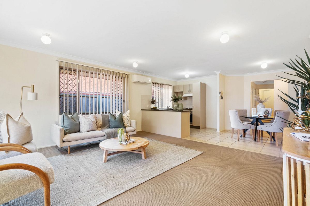 3 bedrooms Apartment / Unit / Flat in 13/12 Collins Street BRASSALL QLD, 4305