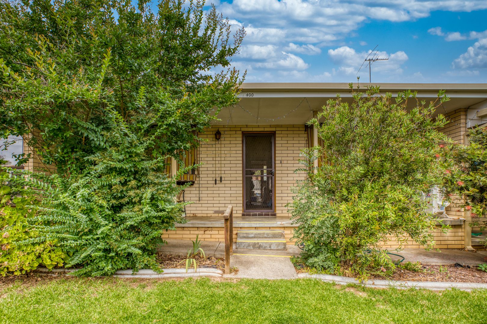 2/400 Schubach Street, East Albury NSW 2640, Image 1