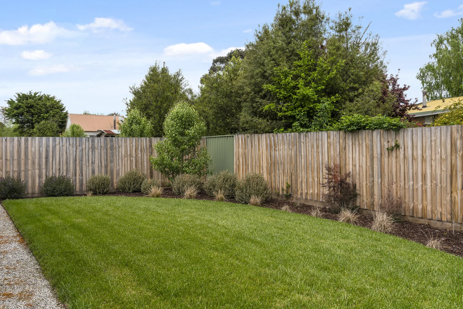 Additional image 12 of 4 Ellison Street, Woodend VIC 3442